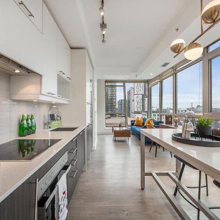 Luxury 2 Bedroom In The Heart Of Entertainment District W/ Cn Tower View 多伦多 外观 照片