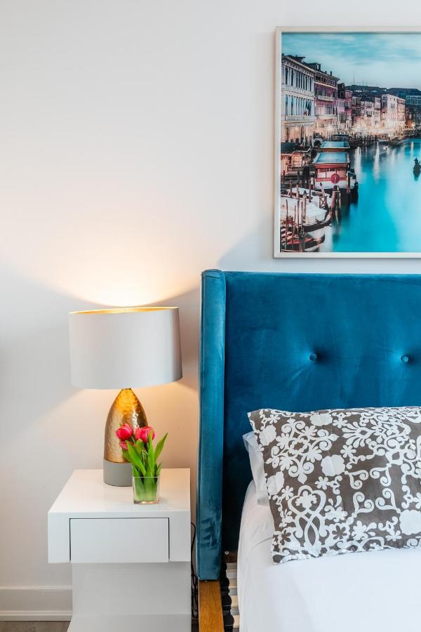 Luxury 2 Bedroom In The Heart Of Entertainment District W/ Cn Tower View 多伦多 外观 照片