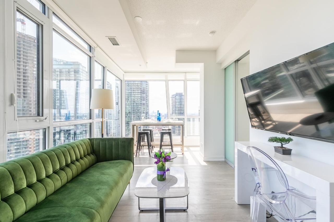 Luxury 2 Bedroom In The Heart Of Entertainment District W/ Cn Tower View 多伦多 外观 照片