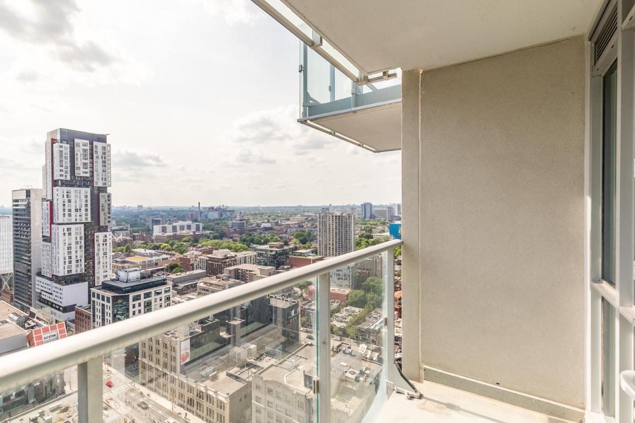 Luxury 2 Bedroom In The Heart Of Entertainment District W/ Cn Tower View 多伦多 外观 照片